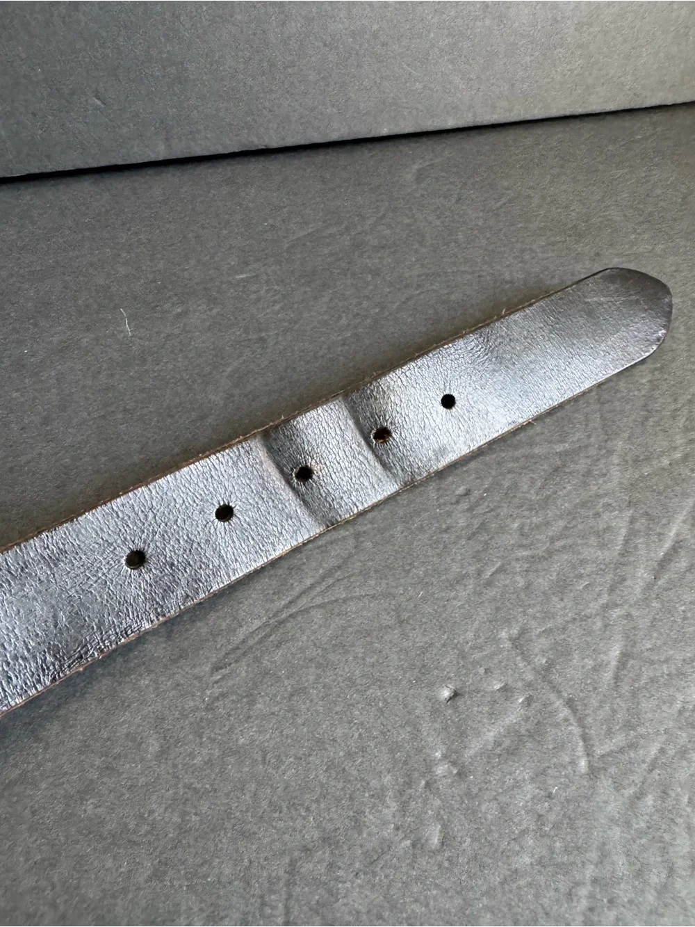 American Eagle‎ Distressed Black Leather Belt Well Worn Unisex Mens 34